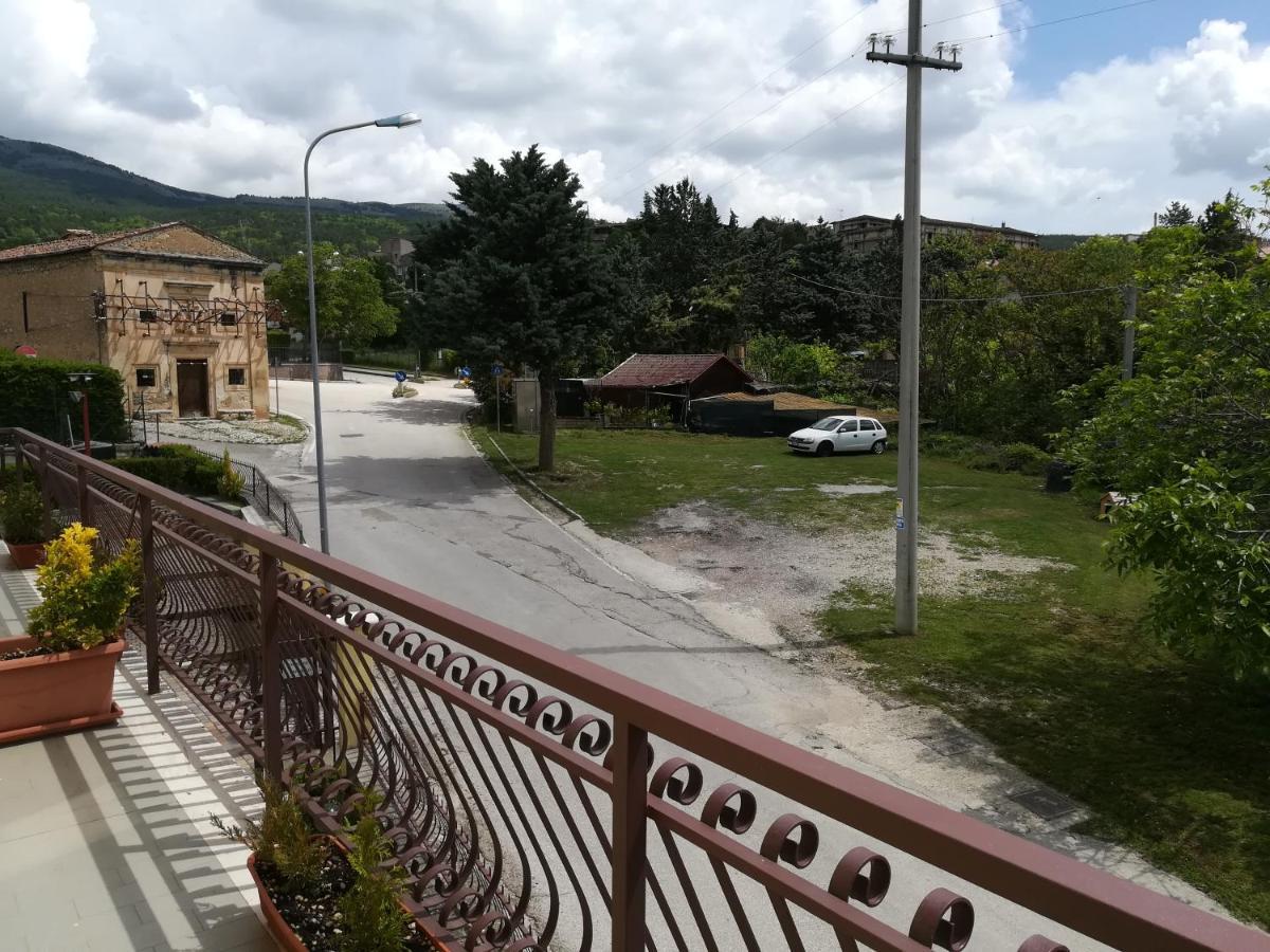 Complesso Turistico Aurora - Camere B&B Poggio Picenze Exteriér fotografie